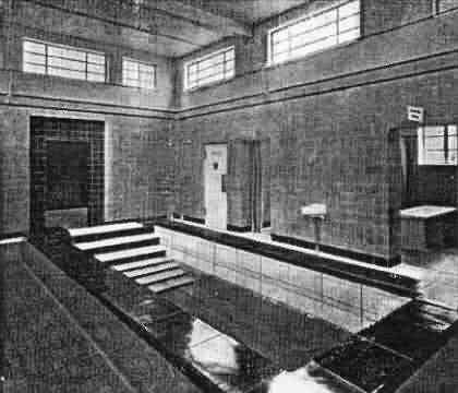 Plunge pool, 1936