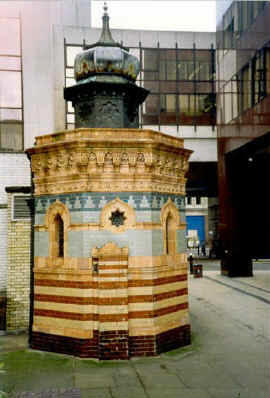 Vestibule of Nevill's New Broad Street baths, 1999